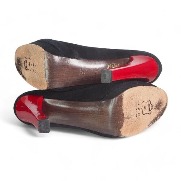 Stuart Weitzman Suede Peep Toe Heels Black / Red Women's 9N (Narrow) - Picture 8 of 12